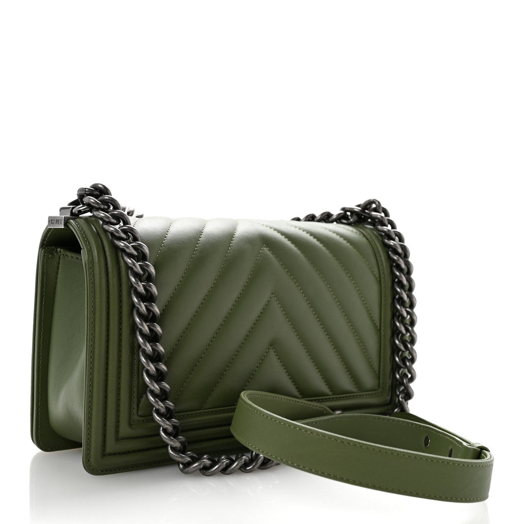 Calfskin Chevron Quilted Medium Boy Flap Dark Green