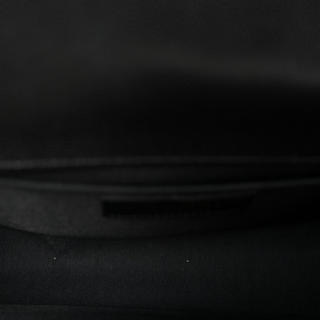 Caviar Quilted Medium Boy Flap Black