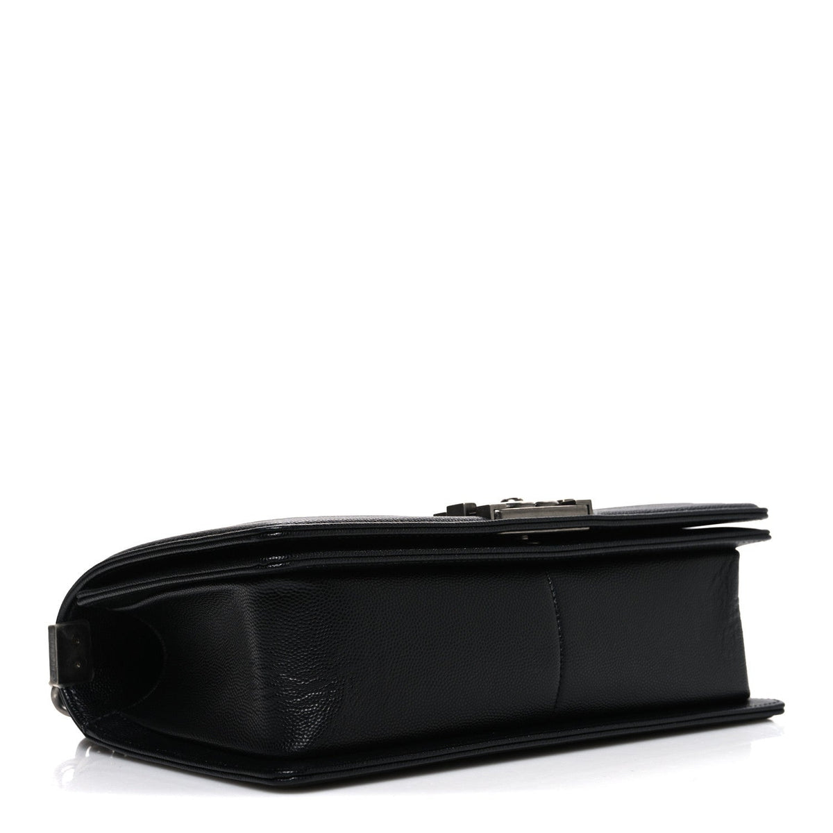 Caviar Quilted Medium Boy Flap Black