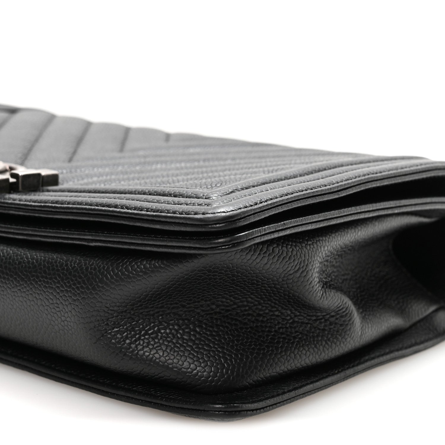 Calfskin Chevron Quilted New Medium Boy Flap Black