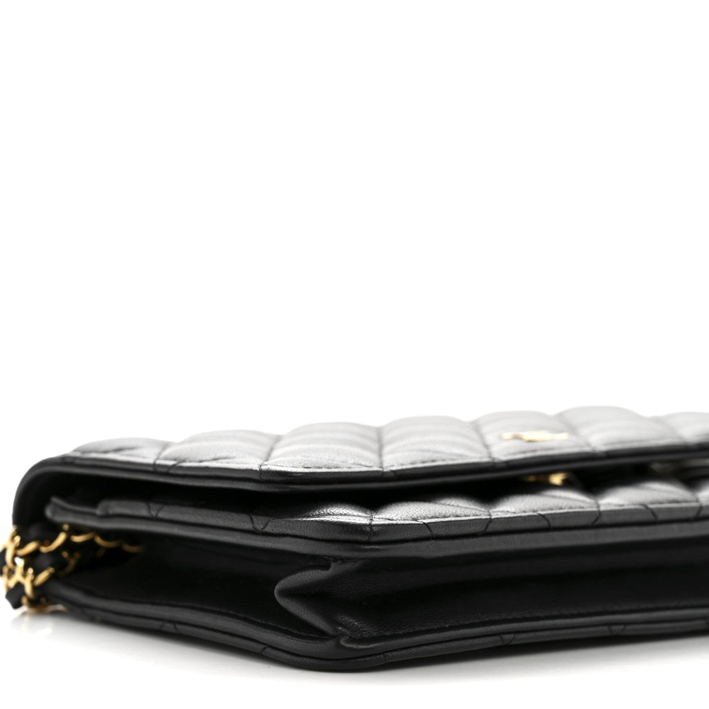 Lambskin Quilted Wallet On Chain WOC Black