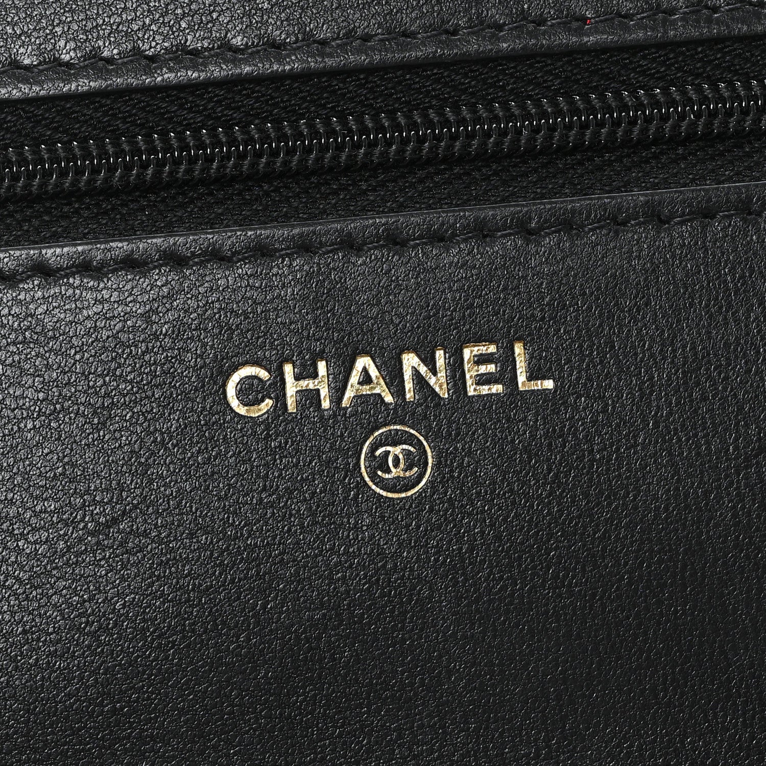 Lambskin Quilted Wallet On Chain WOC Black