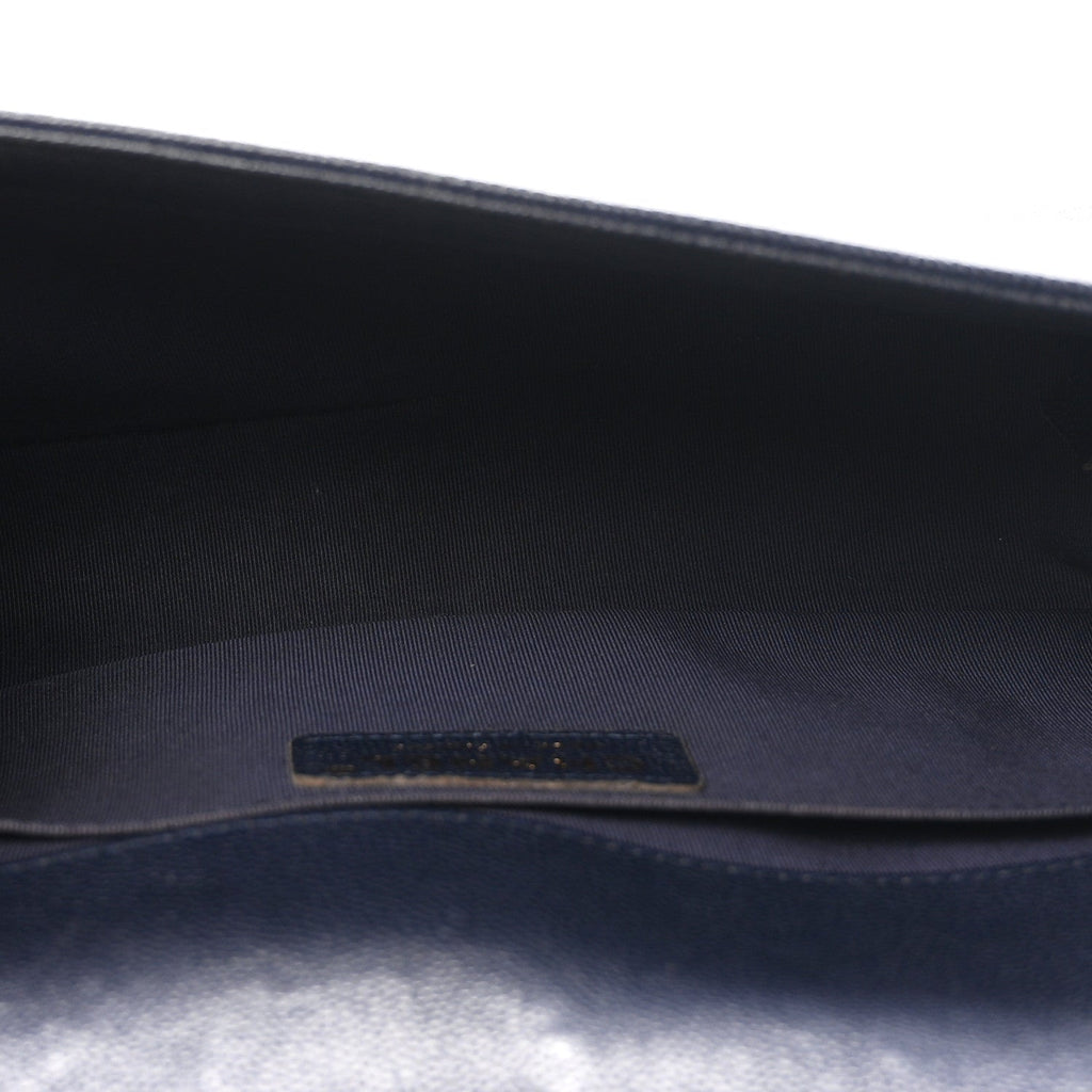 Caviar Quilted Medium Boy Flap Navy