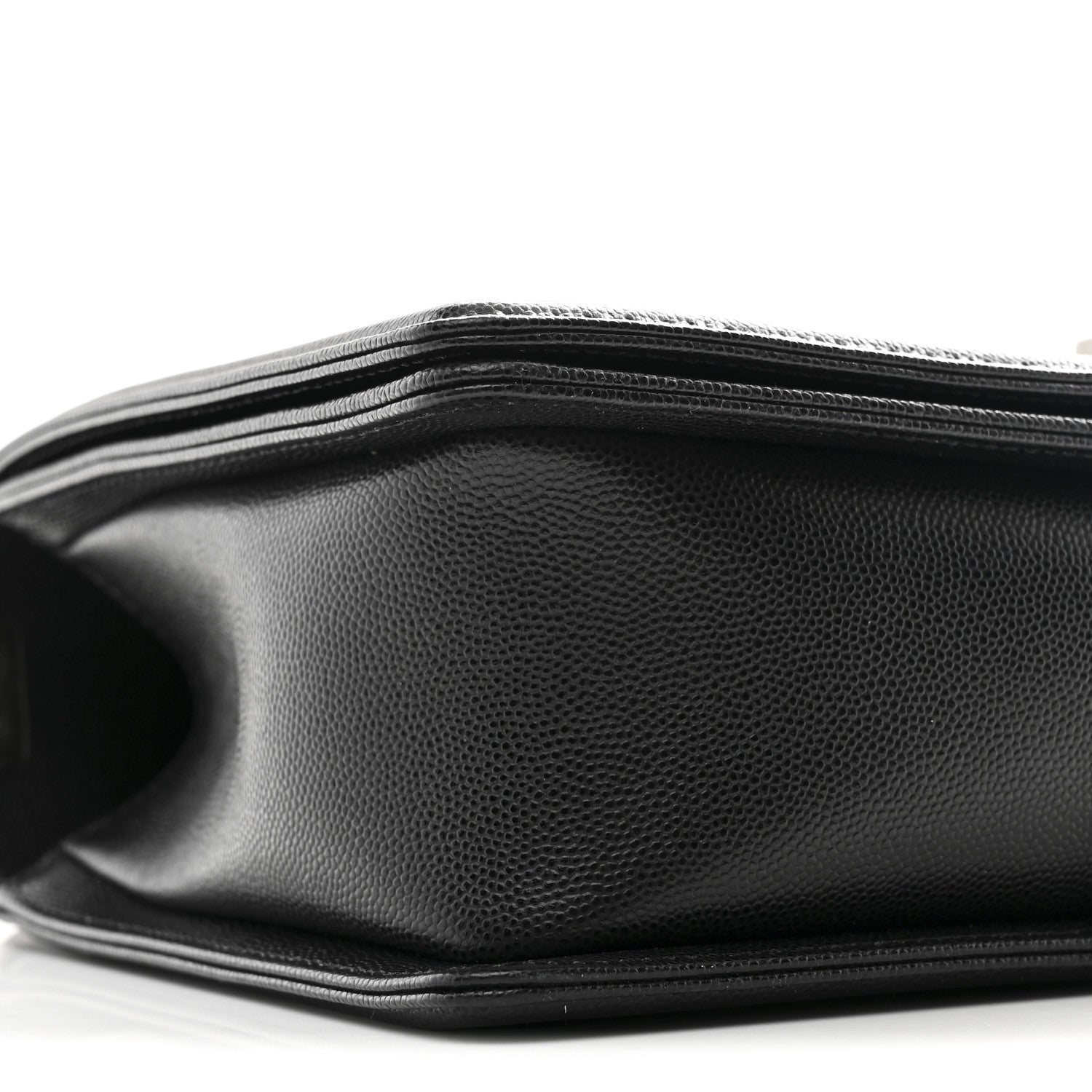 Caviar Quilted New Medium Boy Flap Black