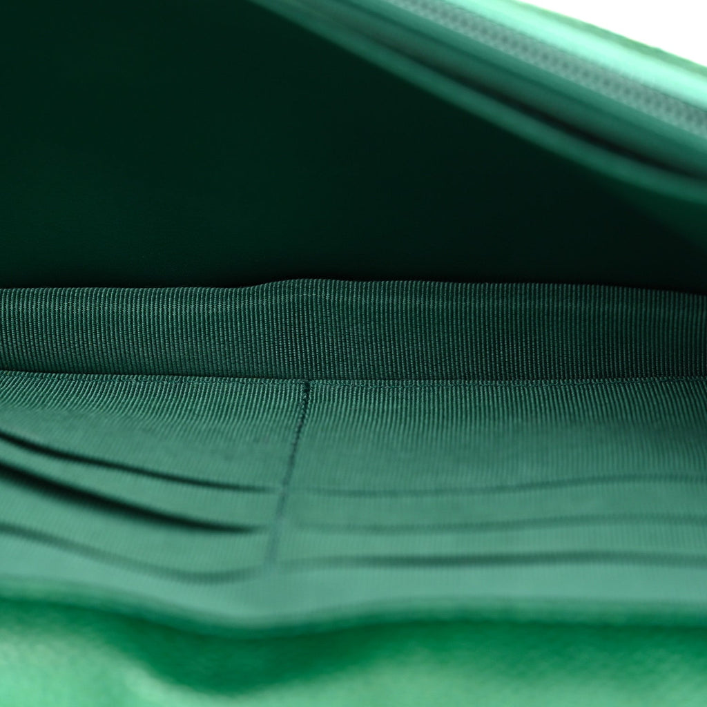 Metallic Caviar Quilted Wallet On Chain WOC Green