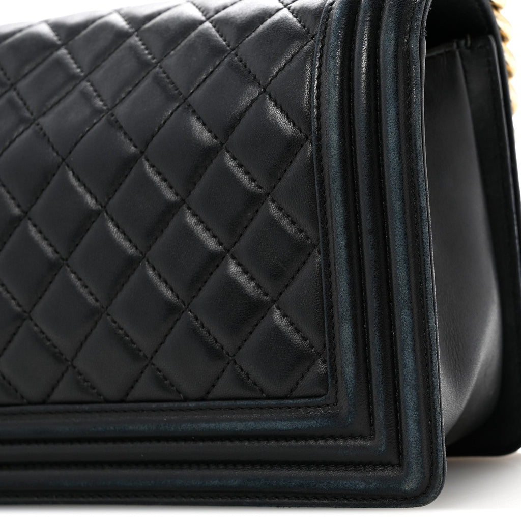 Lambskin Quilted Medium Boy Flap Black
