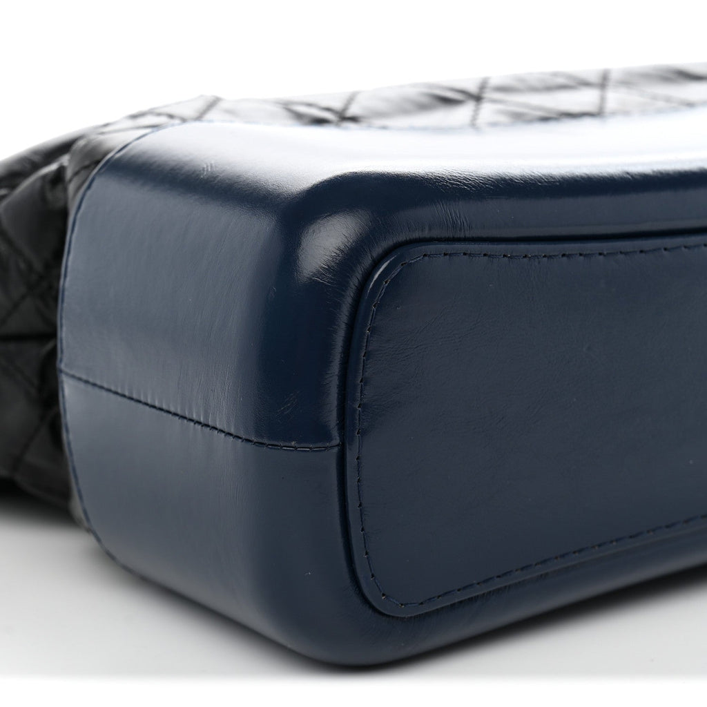 Aged Calfskin Quilted Medium Gabrielle Hobo Black Navy