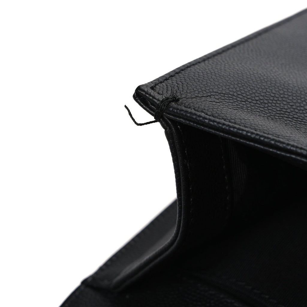 Caviar Quilted Medium Boy Flap Black