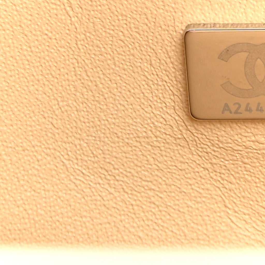 Caviar Quilted Medium Double Flap Beige