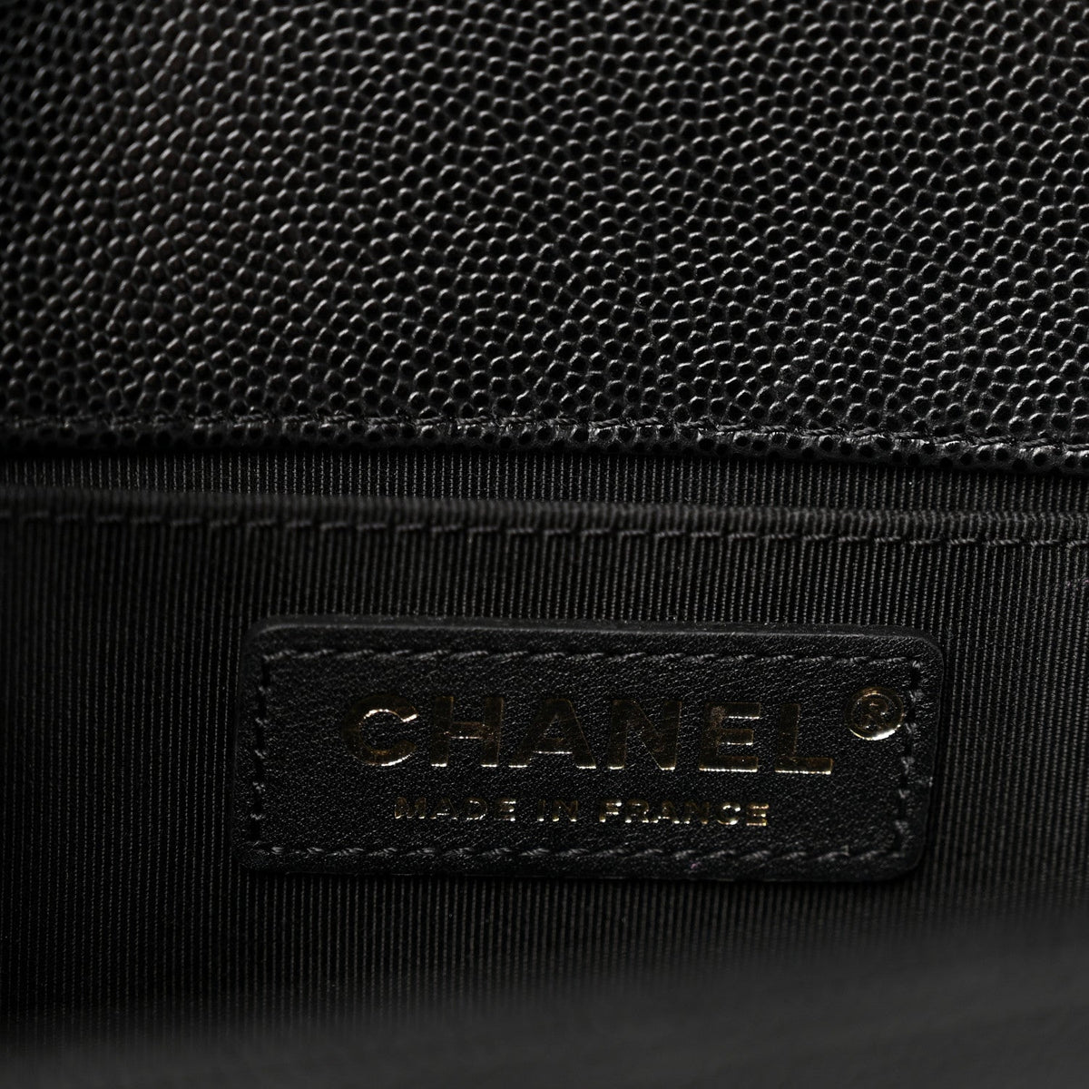 Caviar Quilted Medium Boy Flap Black