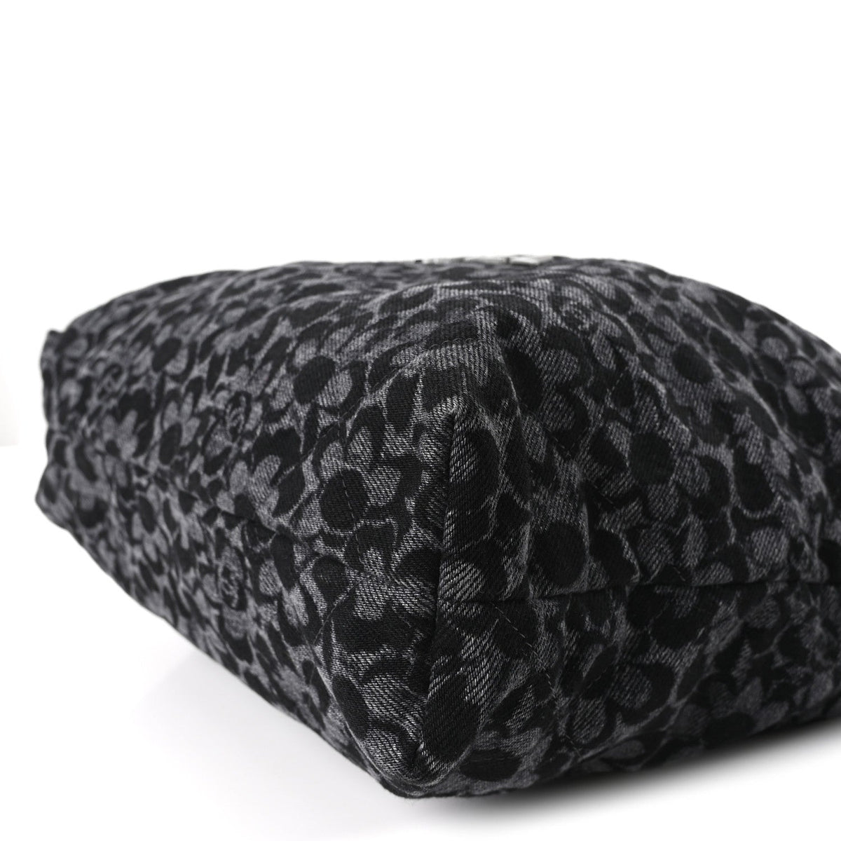 Denim Quilted Floral Print Small Chanel 22 Black