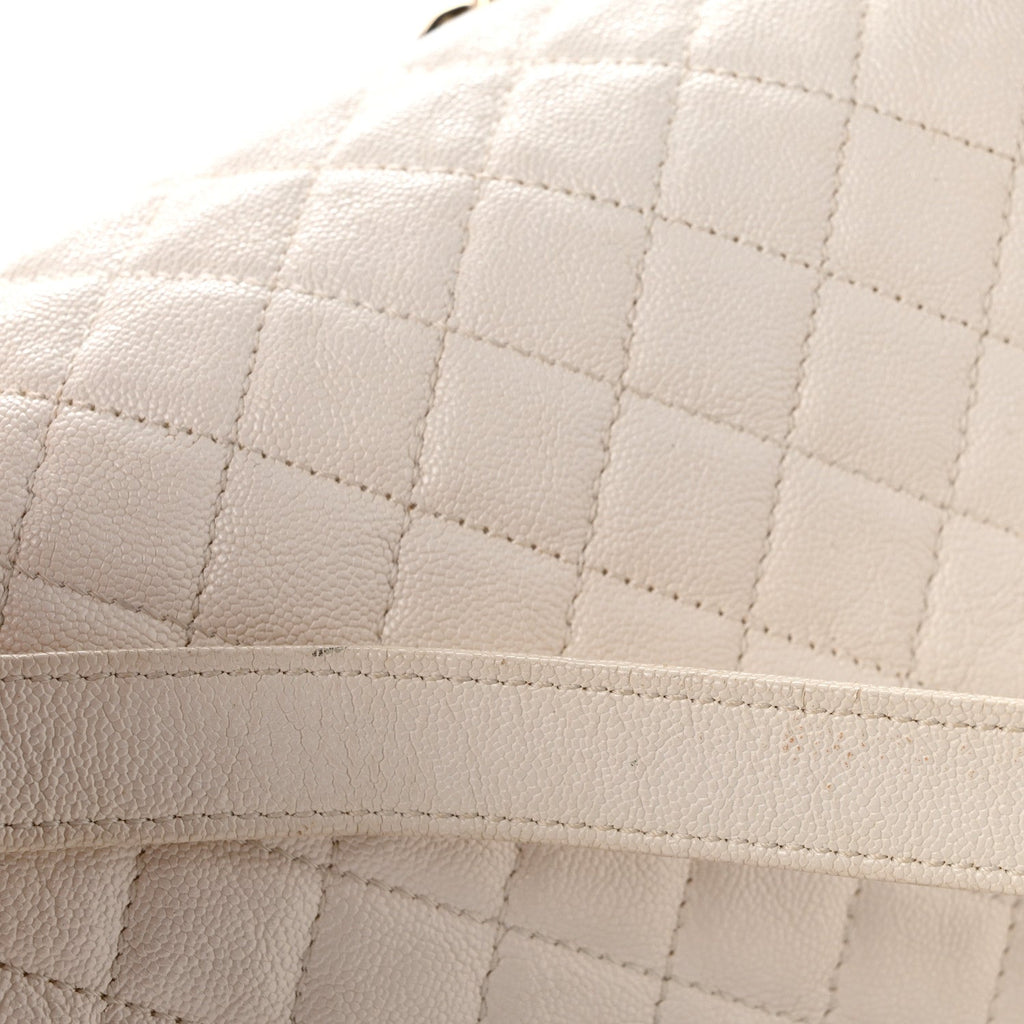 Caviar Quilted New Medium Boy Flap White