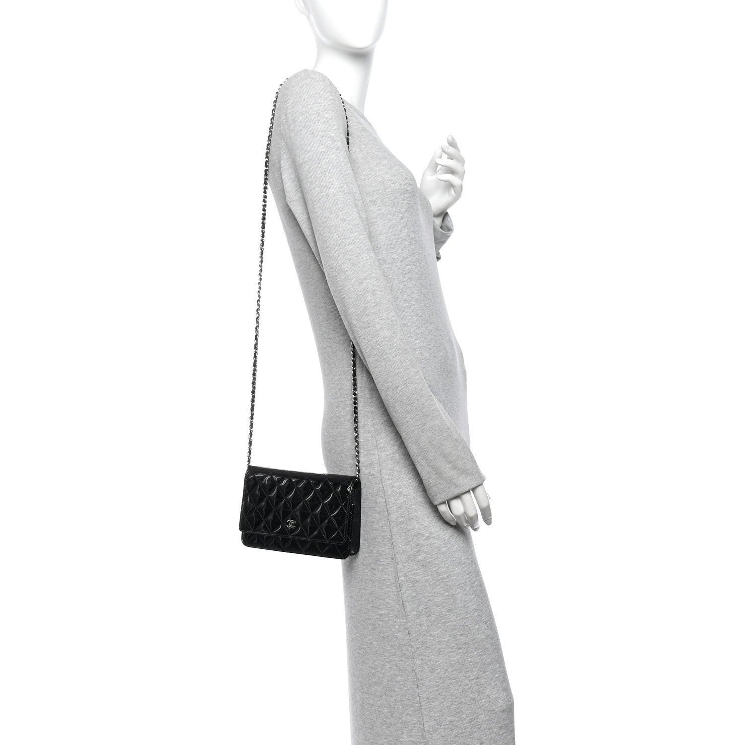 Patent Quilted Wallet On Chain WOC Black