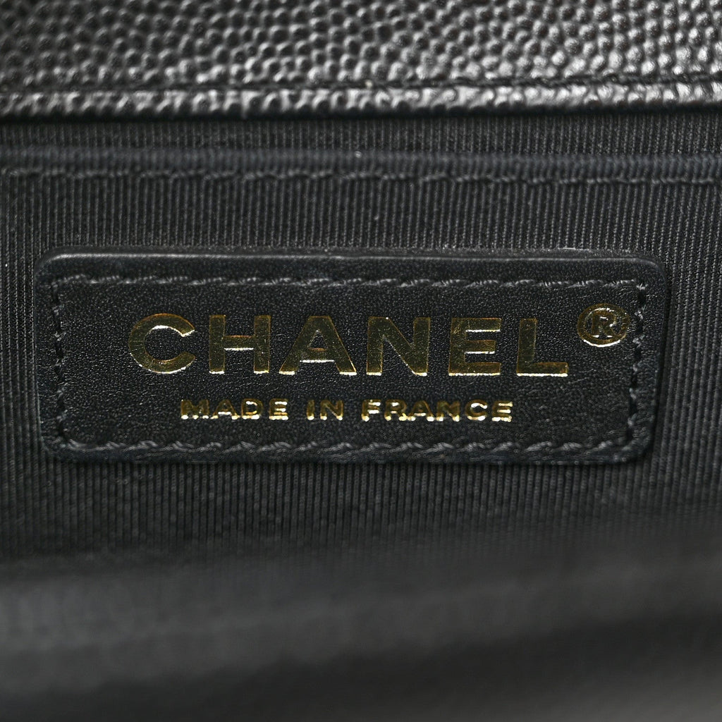 Caviar Quilted Medium Boy Flap Black