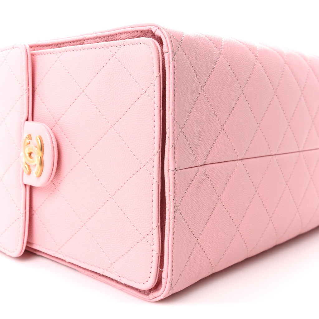 Caviar Quilted Medium Chanel 25 Handbag Light Pink