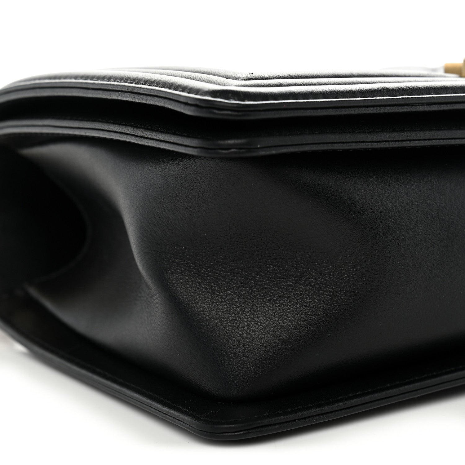 Calfskin Quilted Medium Boy Flap Black