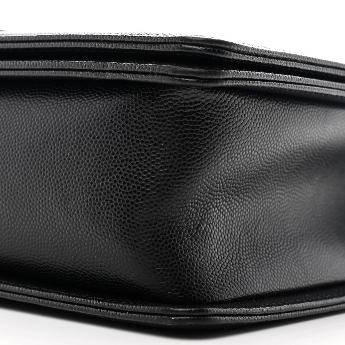 Caviar Quilted New Medium Boy Flap Black