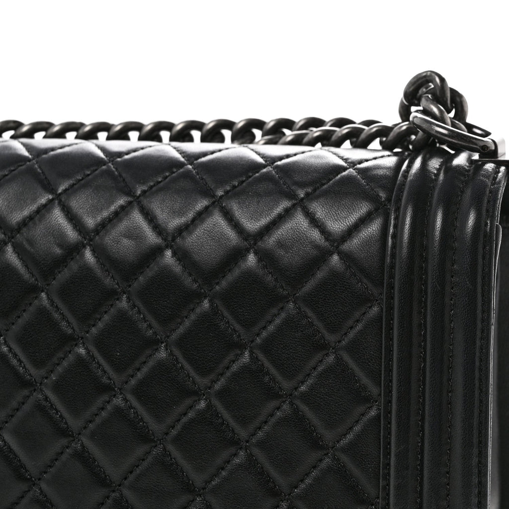 Lambskin Quilted Medium Boy Flap Black