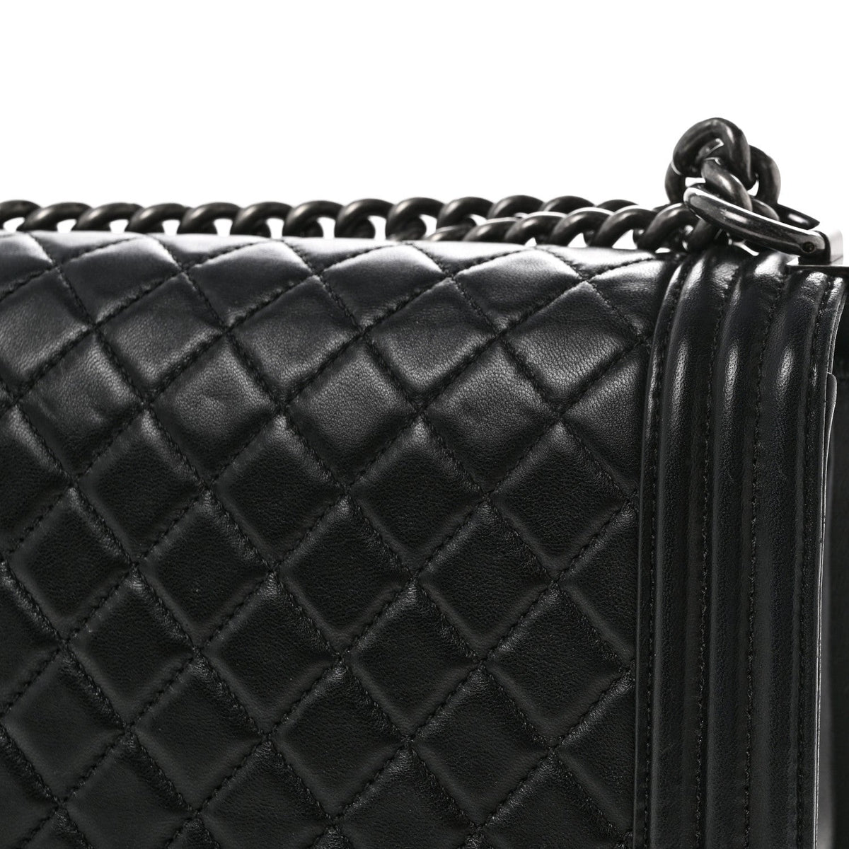 Lambskin Quilted Medium Boy Flap Black