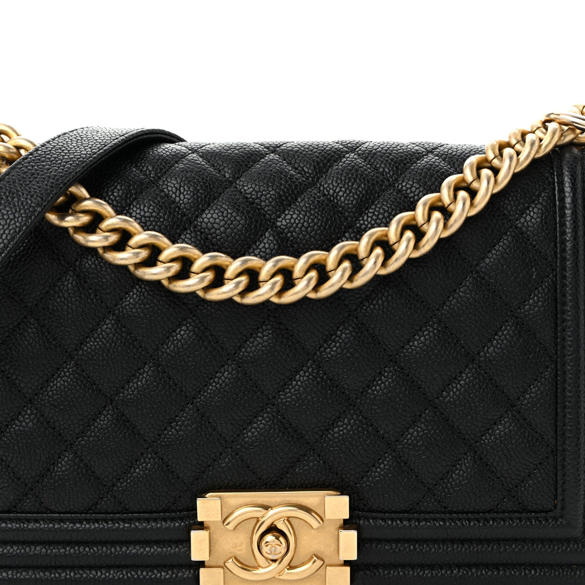 Caviar Quilted Medium Boy Flap Black
