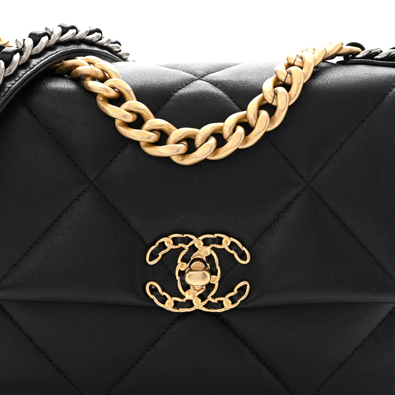Lambskin Quilted Medium Chanel 19 Flap Black