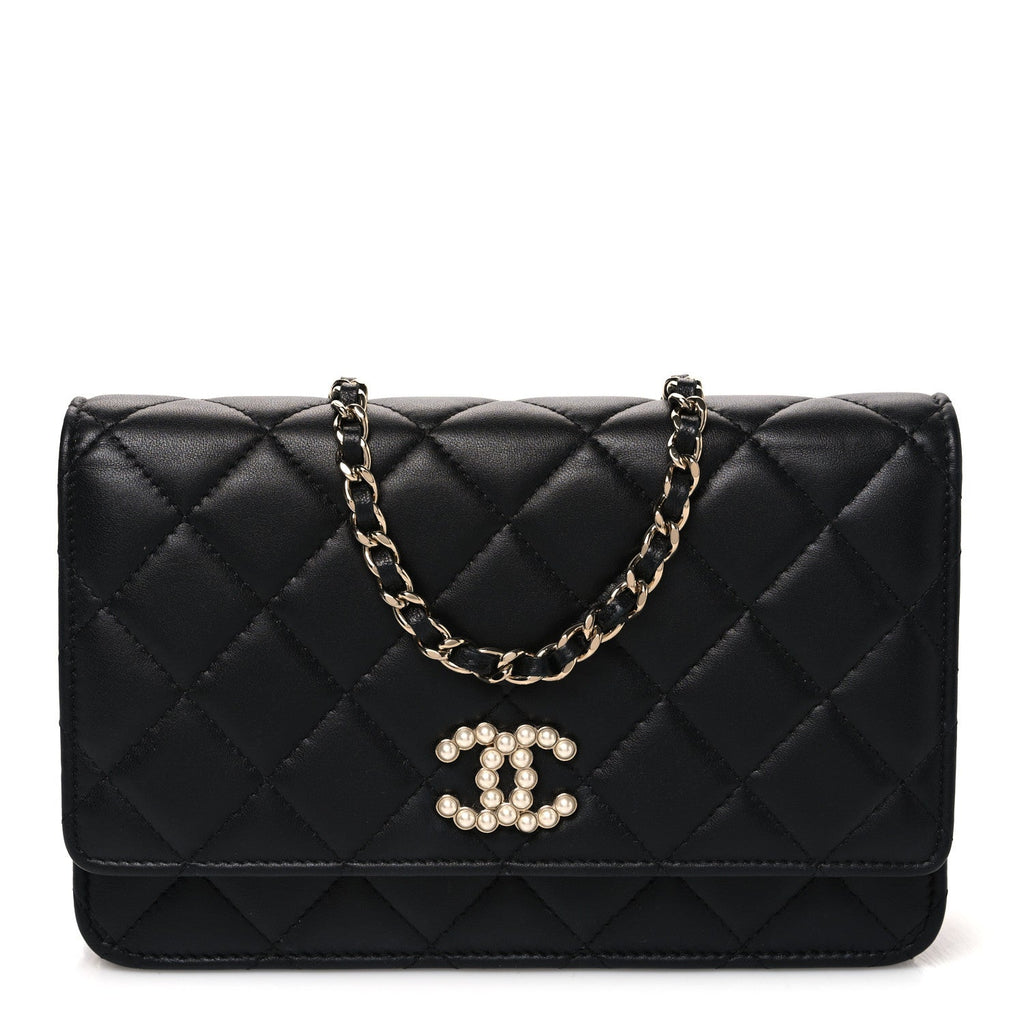 Lambskin Quilted Pearl CC Wallet on Chain WOC Black