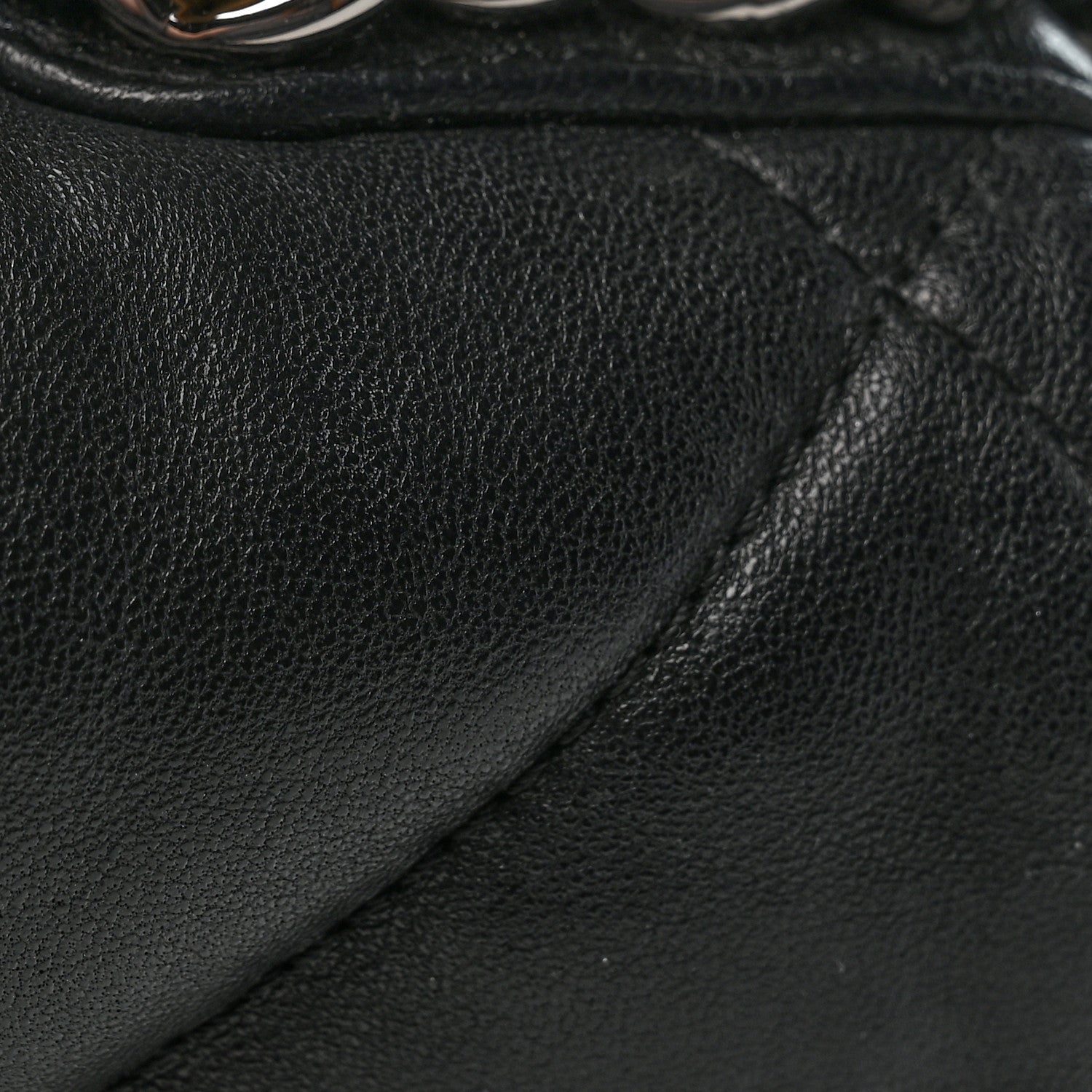 Lambskin Quilted Medium Chanel 19 Flap Black