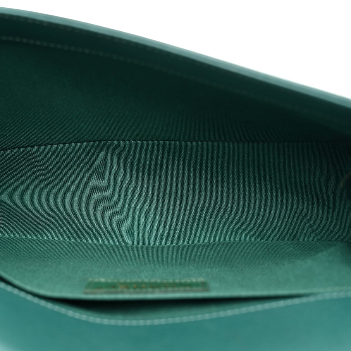 Caviar Quilted Medium Boy Flap Dark Green