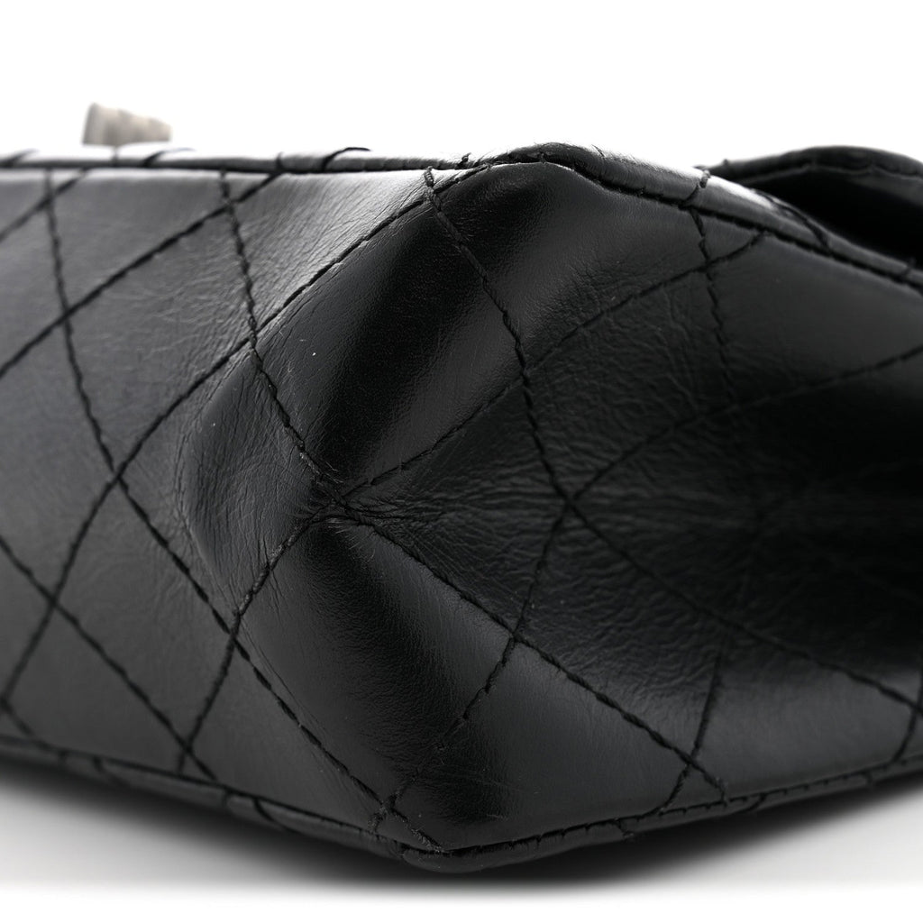 Aged Calfskin Quilted 2.55 Reissue 225 Flap Black
