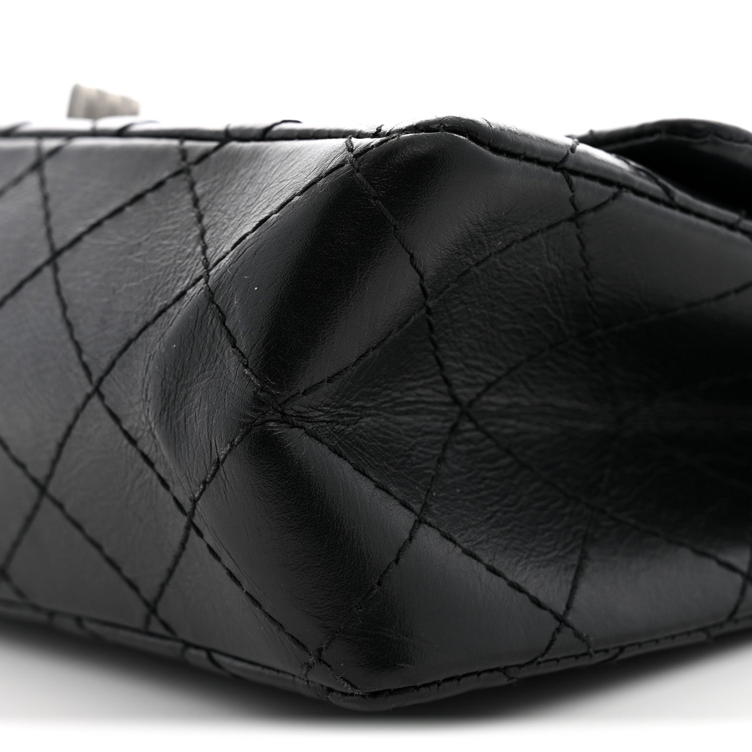 Aged Calfskin Quilted 2.55 Reissue 225 Flap Black