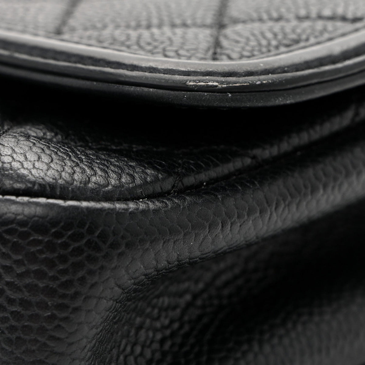 Caviar Quilted Small CC Filigree Flap Black