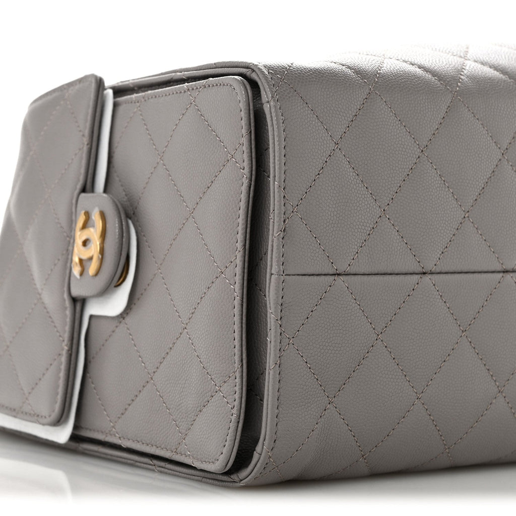 Caviar Quilted Medium Chanel 25 Handbag Dark Grey