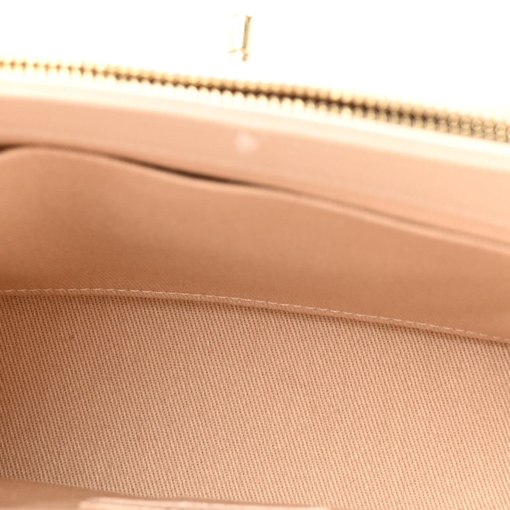 Caviar Quilted Small Business Affinity Flap Beige