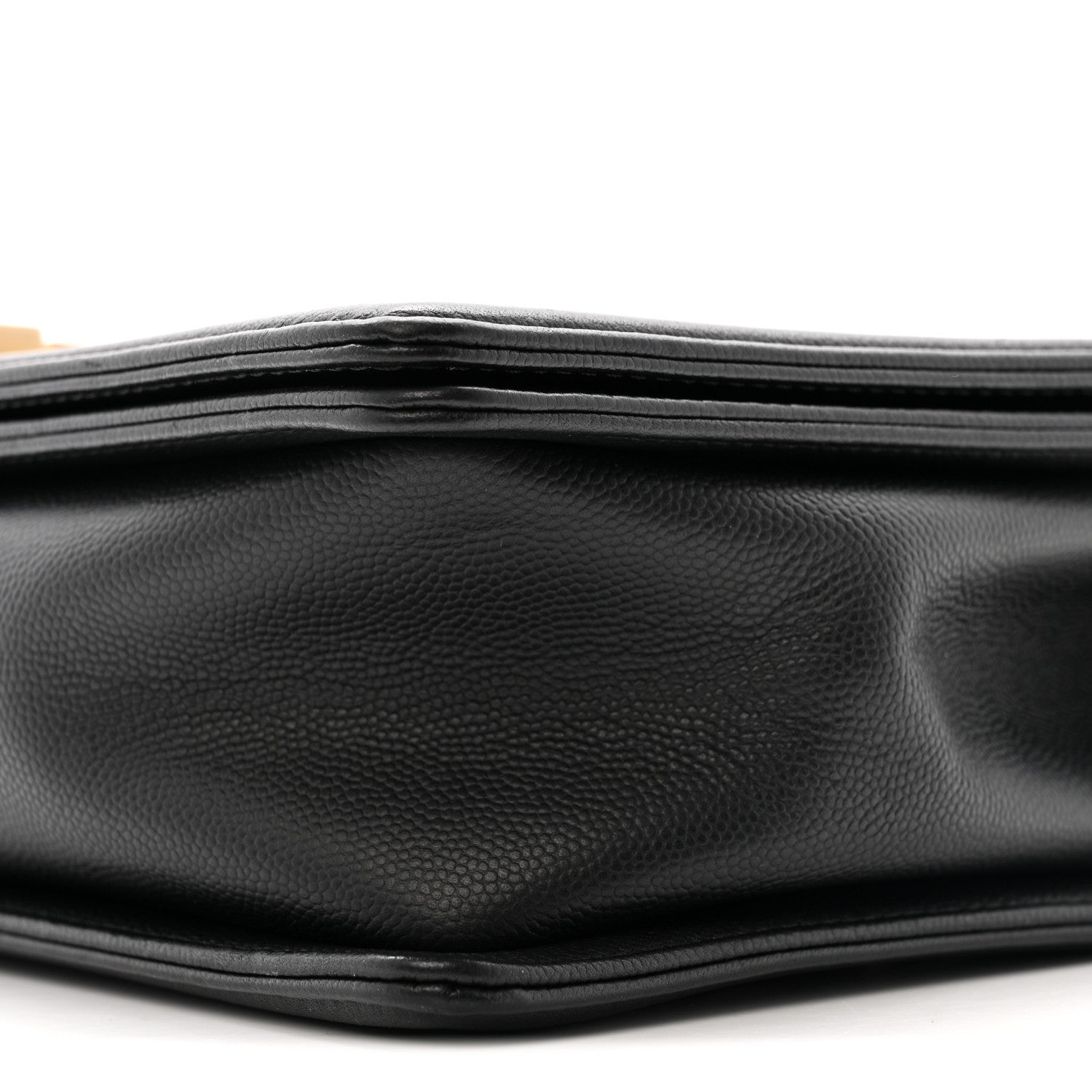 Caviar Quilted New Medium Boy Flap Black