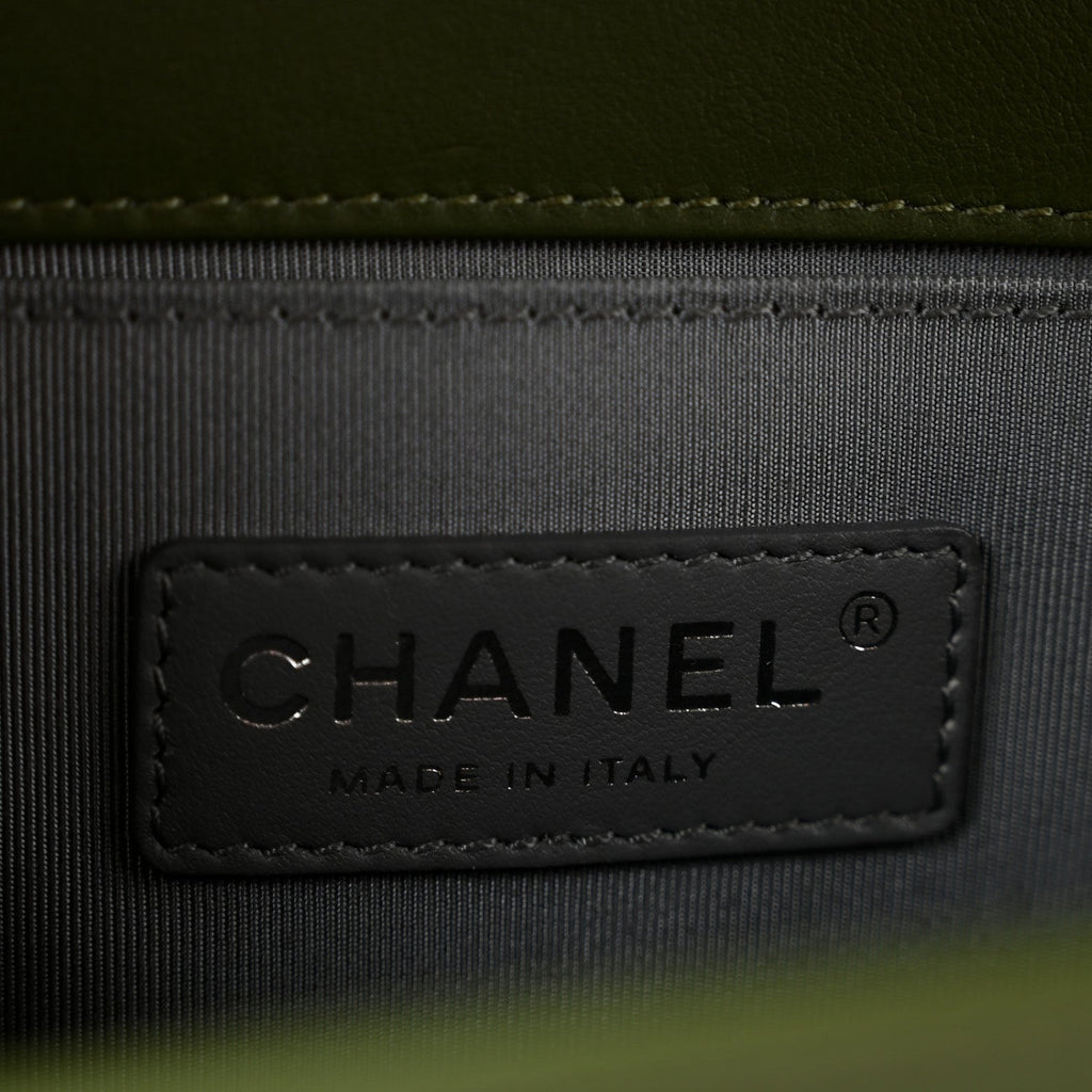 Calfskin Chevron Quilted Medium Boy Flap Dark Green