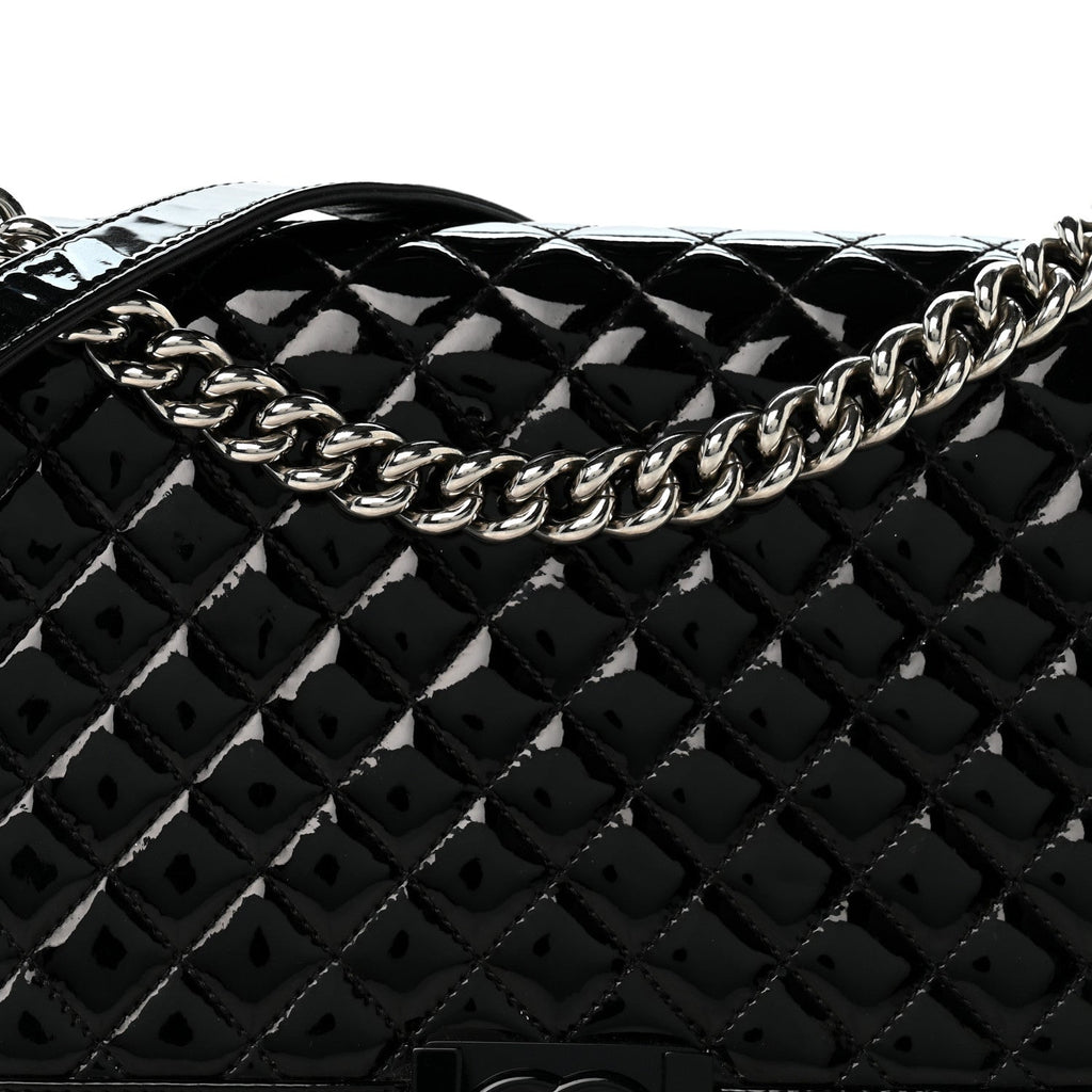 Patent Calfskin Quilted New Medium Plexiglass Boy Flap Black