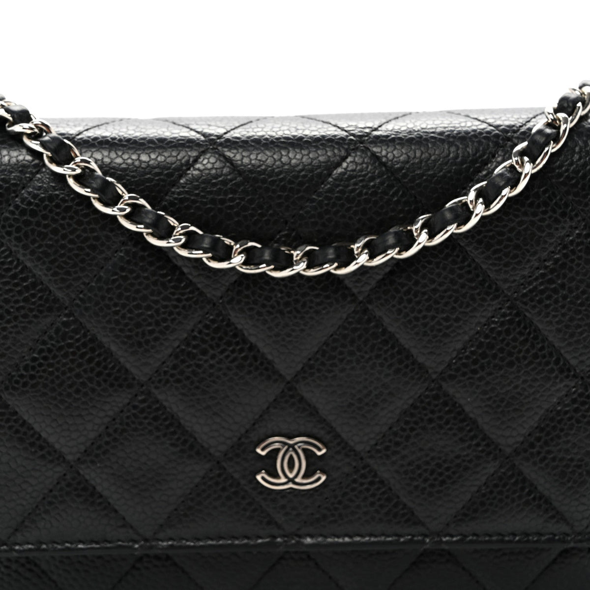 Caviar Quilted Wallet on Chain WOC Black