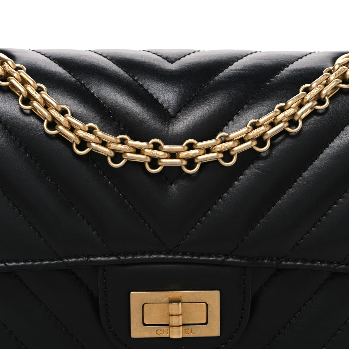 Aged Calfskin Chevron Quilted 2.55 Reissue Mini Flap Black