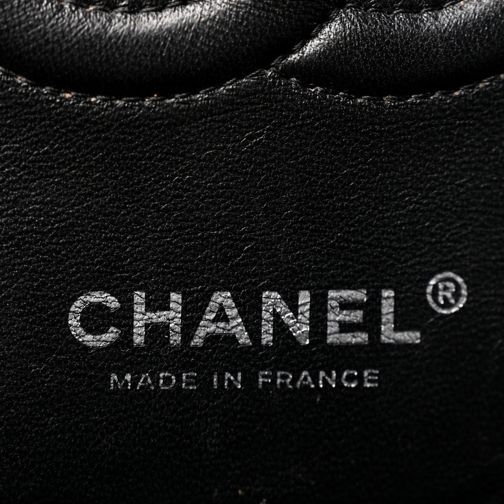 Lambskin Chevron Quilted Medium Double Flap Black