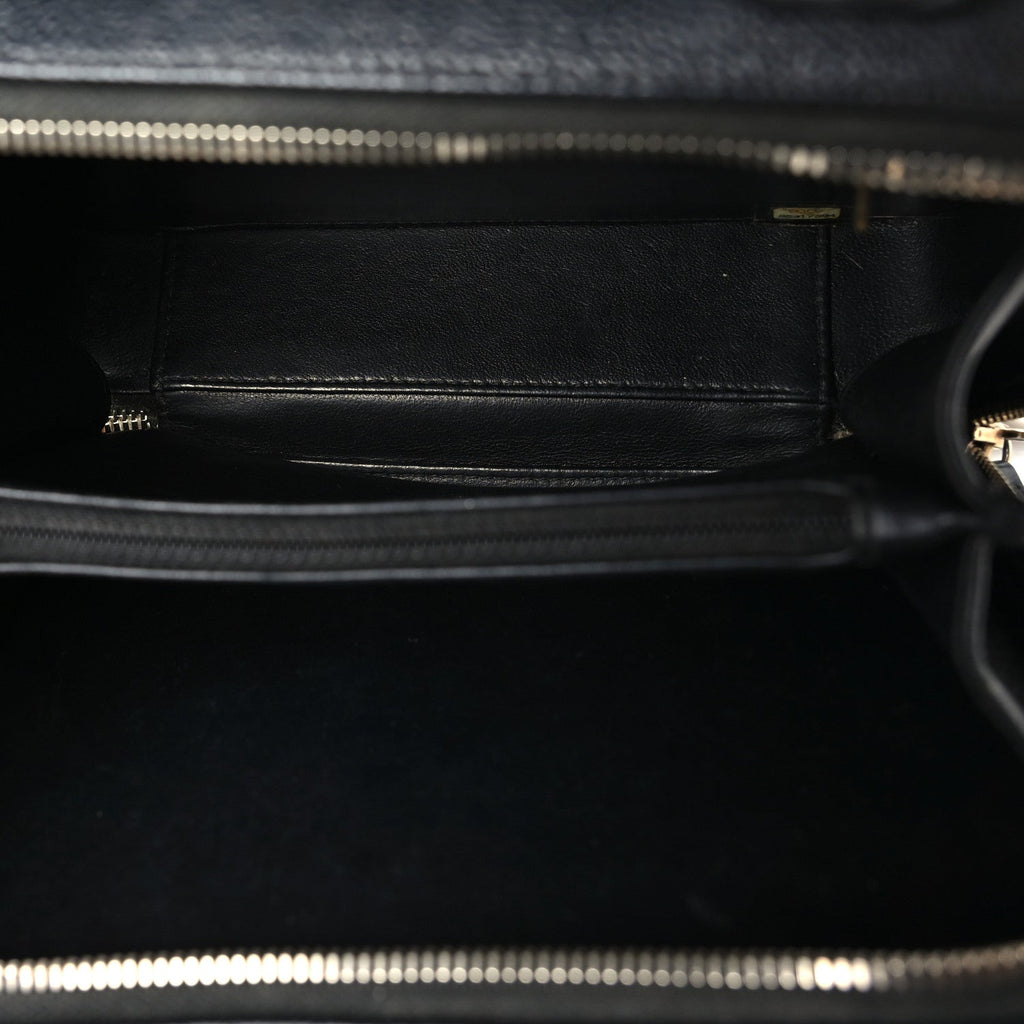 Caviar Quilted Medium CC Filigree Vanity Case Black