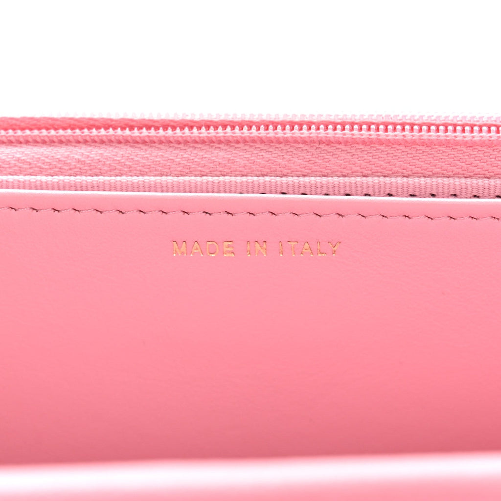 Caviar Quilted Multi Chain Wallet On Chain WOC Light Pink
