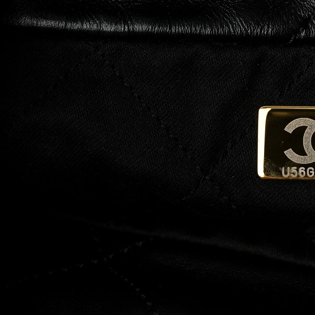 Calfskin Quilted Chanel 22 Black