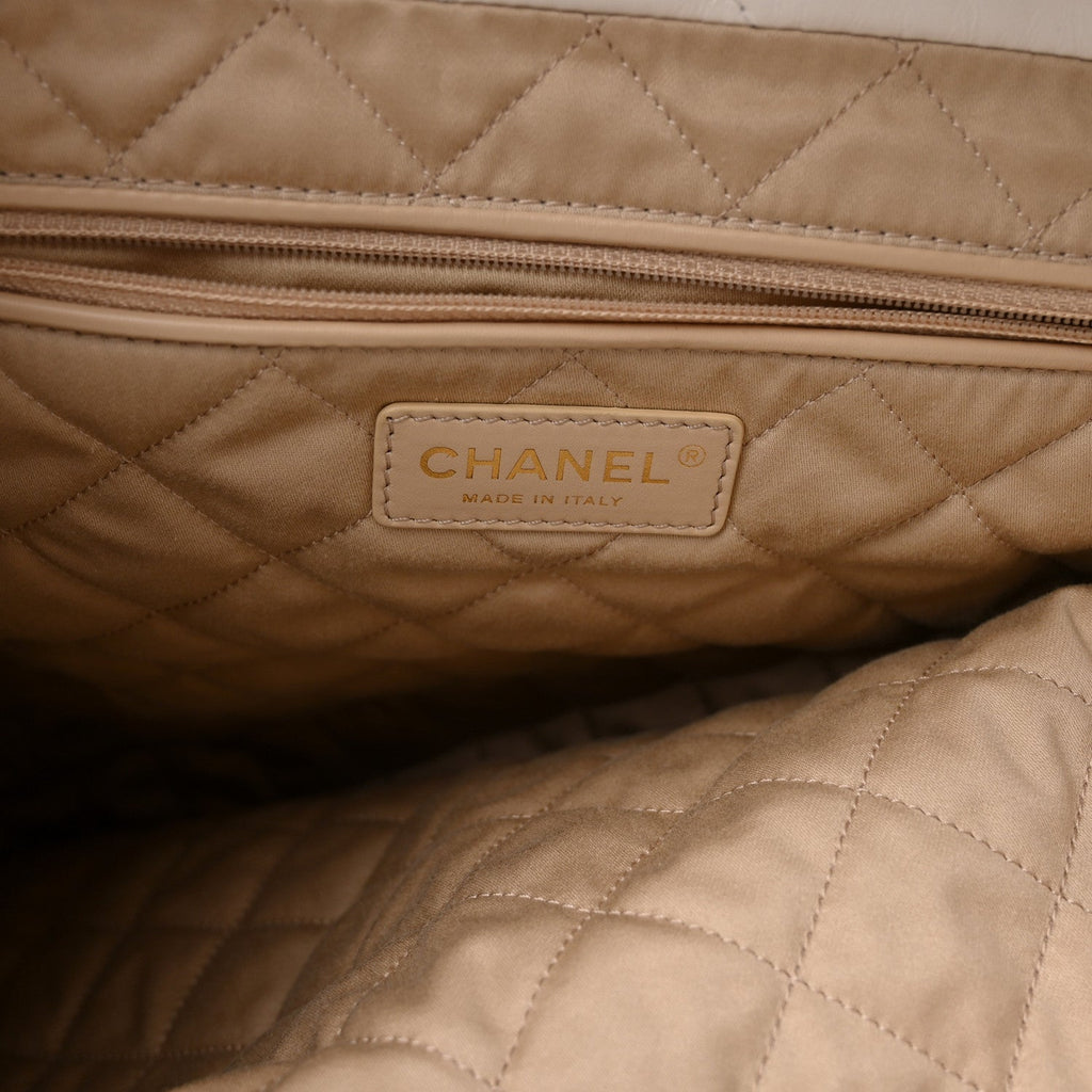 Shiny Calfskin Quilted Large Chanel 22 White