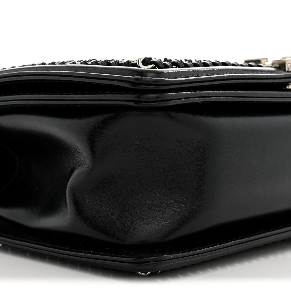 Glazed Calfskin Quilted Medium Chain Around Boy Flap Black