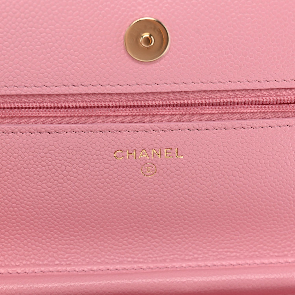 Caviar Quilted Multi Chain Wallet On Chain WOC Light Pink