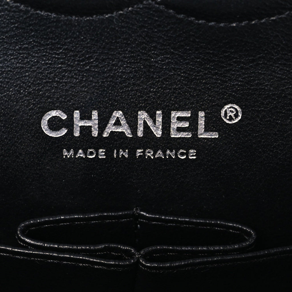 Distressed Patent Quilted Medium Double Flap Black