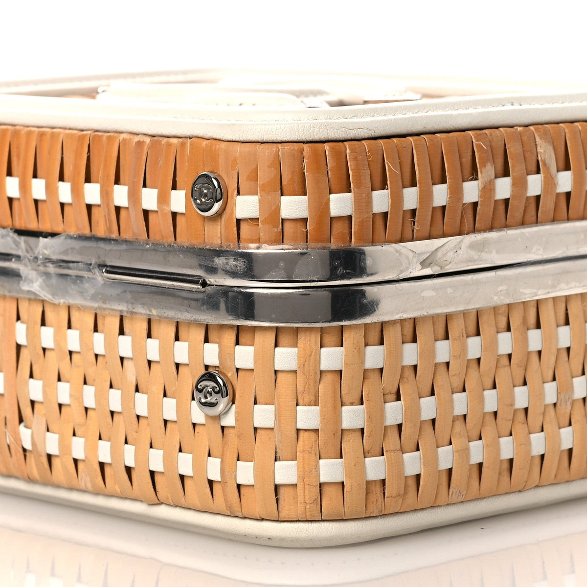 Raffia Calfskin Small CC Filigree Vanity Case White