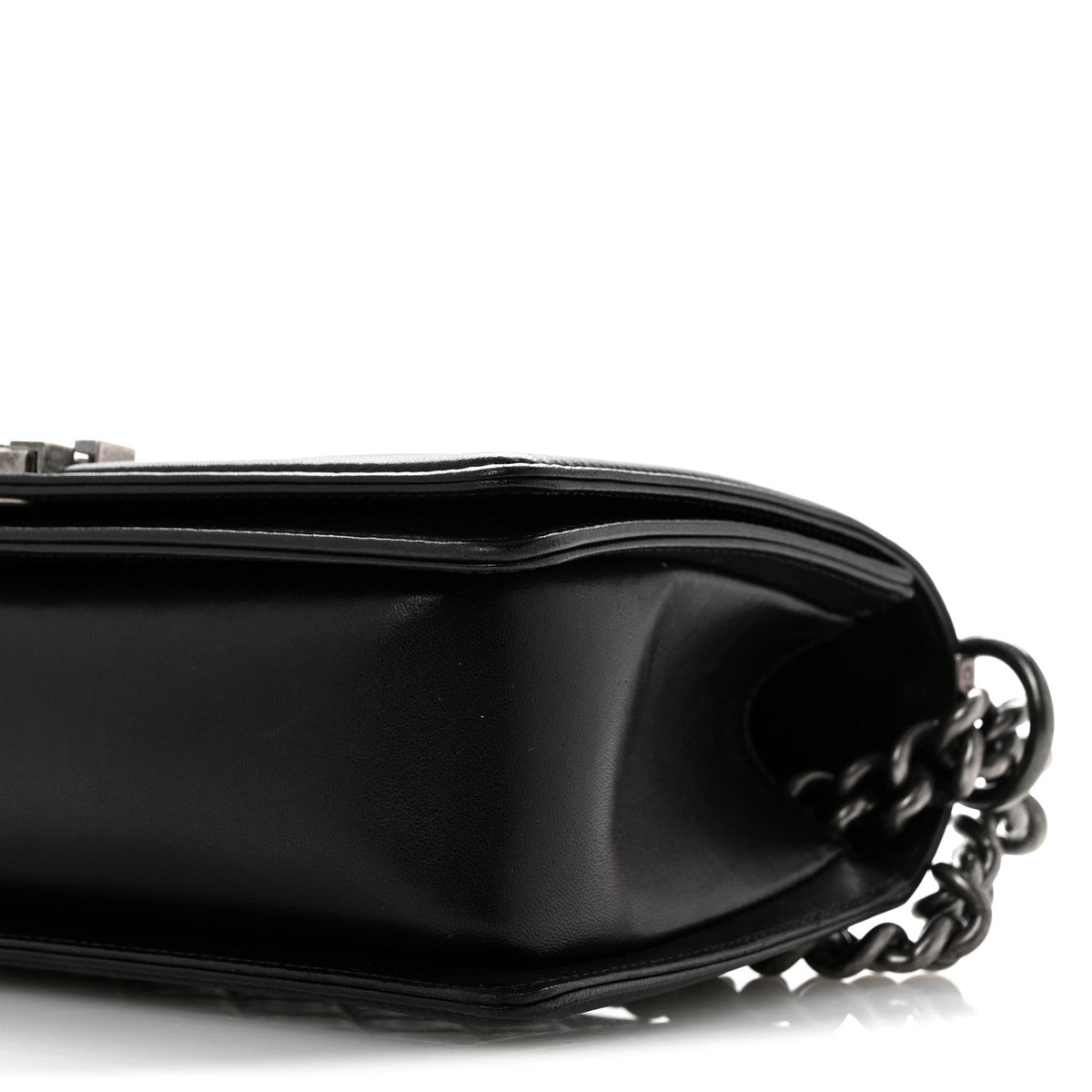 Lambskin Quilted Medium Boy Flap Black