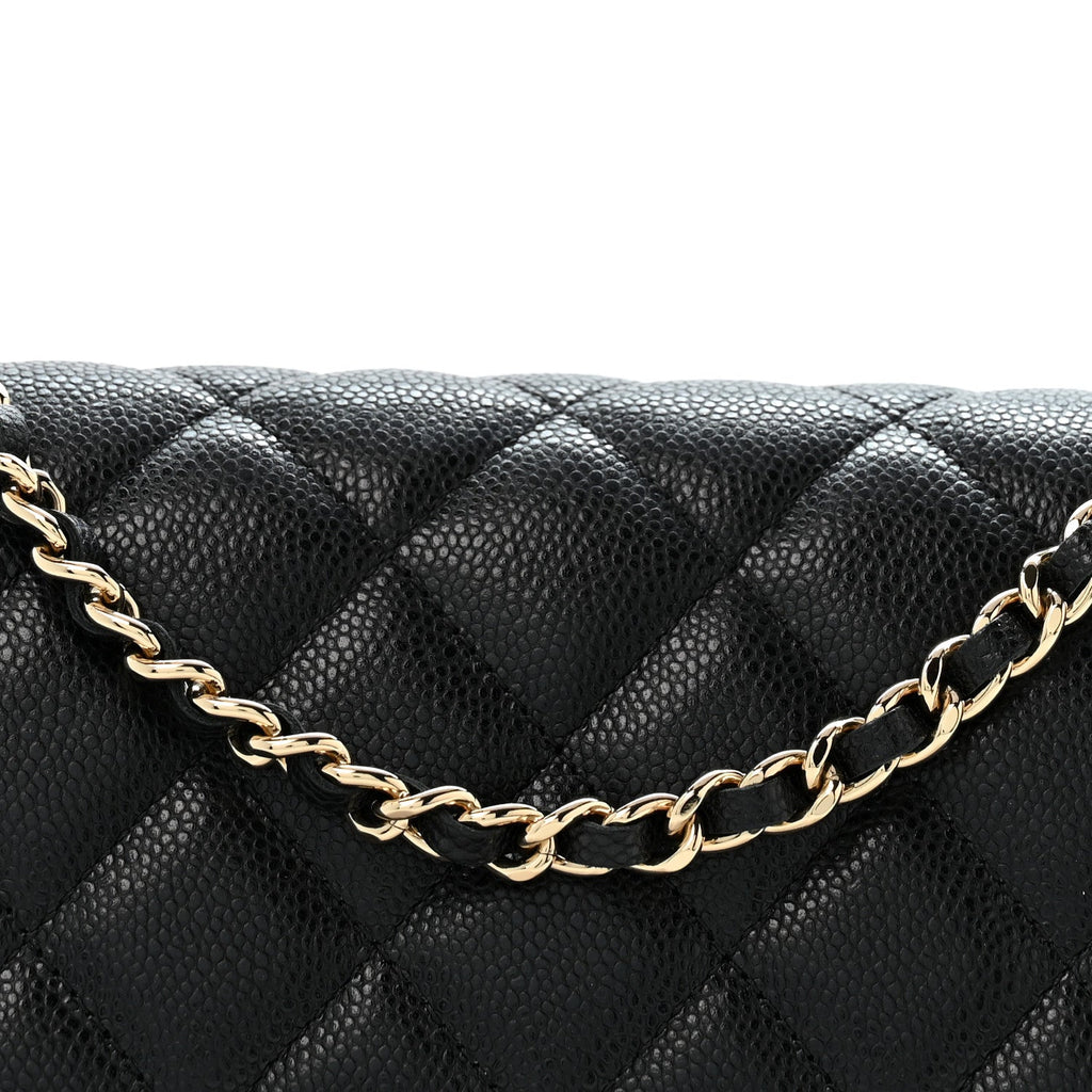 Caviar Quilted Compact Wallet On Chain WOC Black