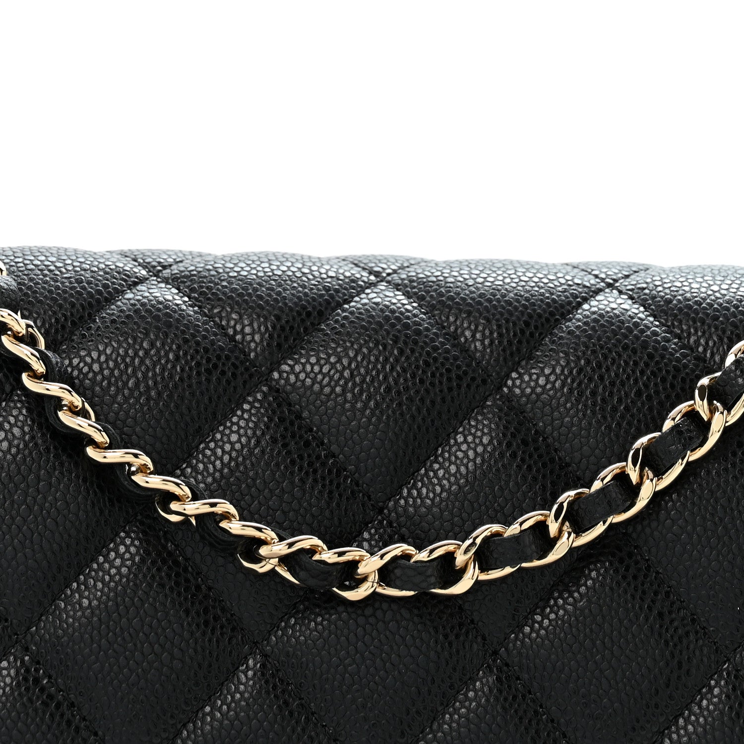 Caviar Quilted Compact Wallet On Chain WOC Black